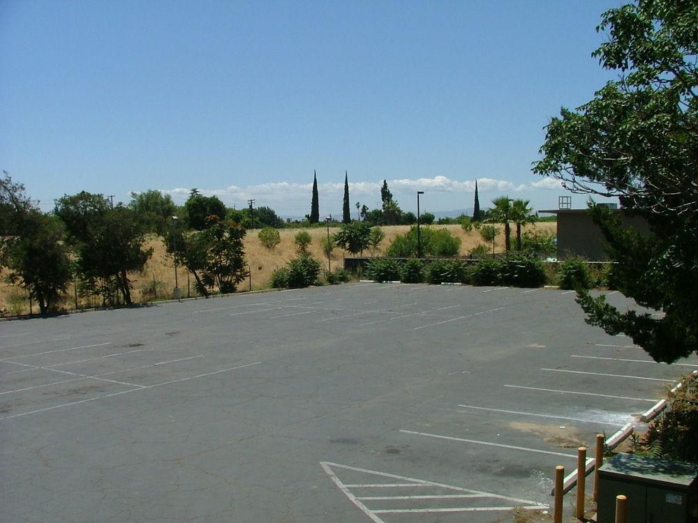American Budget Inn And Suites-Modesto Buitenkant foto